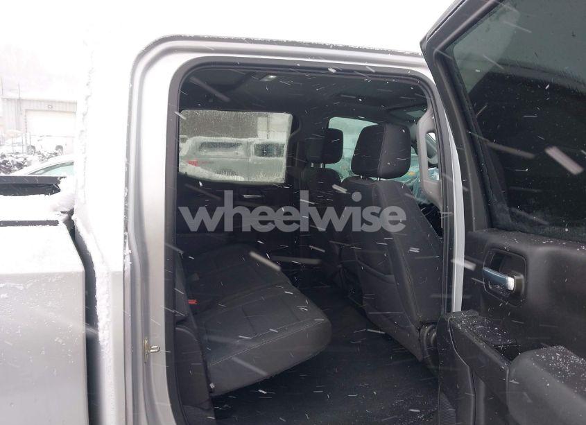 Photo 8 of 2020 Chevrolet Silverado 1500 4WD SHORT BED LT/4WD STANDARD BED LT (VIN 1GCUYDED2LZ196696)