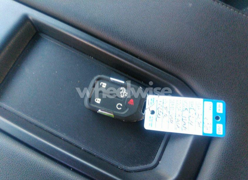 Photo 11 of 2021 Chevrolet Silverado 1500 4WD SHORT BED LT (VIN 1GCUYDED2MZ177471)