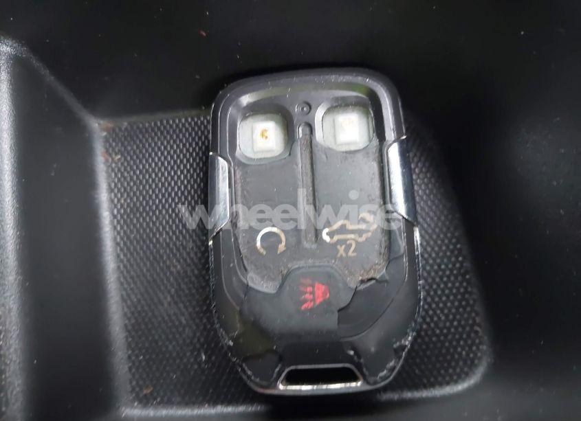 Photo 11 of 2020 Chevrolet Silverado 1500 4WD SHORT BED LT (VIN 1GCUYDED3LZ162637)