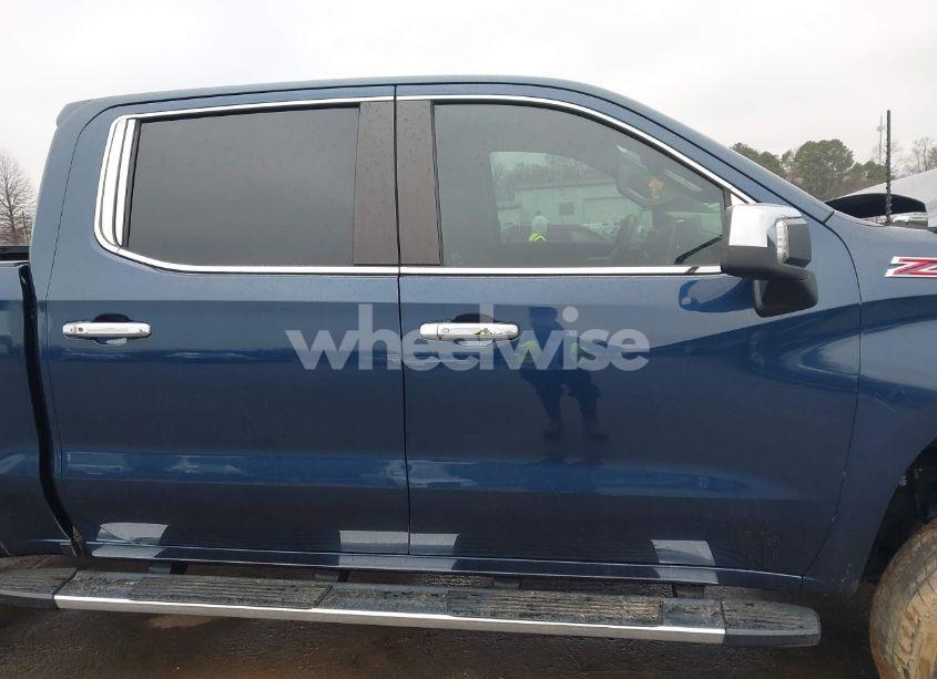 Photo 13 of 2020 Chevrolet Silverado 1500 4WD SHORT BED LT (VIN 1GCUYDED3LZ162637)