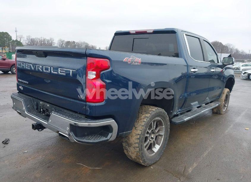 Photo 4 of 2020 Chevrolet Silverado 1500 4WD SHORT BED LT (VIN 1GCUYDED3LZ162637)