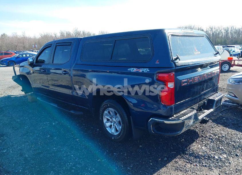 Photo 3 of 2020 Chevrolet Silverado 1500 4WD STANDARD BED LT (VIN 1GCUYDED3LZ180975)