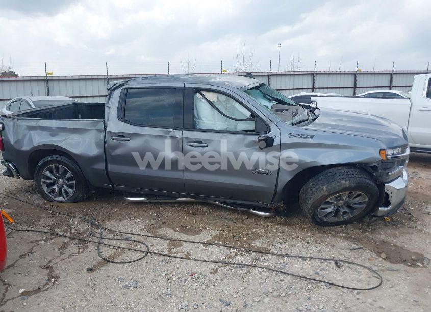 Photo 14 of 2021 Chevrolet Silverado 1500 4WD SHORT BED LT (VIN 1GCUYDED3MZ173770)