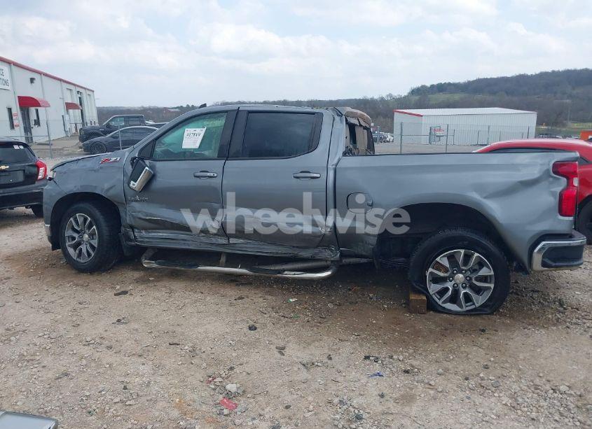 Photo 15 of 2021 Chevrolet Silverado 1500 4WD SHORT BED LT (VIN 1GCUYDED3MZ173770)