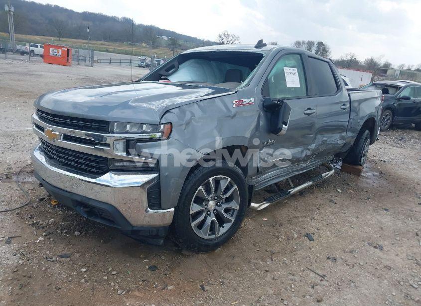 Photo 2 of 2021 Chevrolet Silverado 1500 4WD SHORT BED LT (VIN 1GCUYDED3MZ173770)