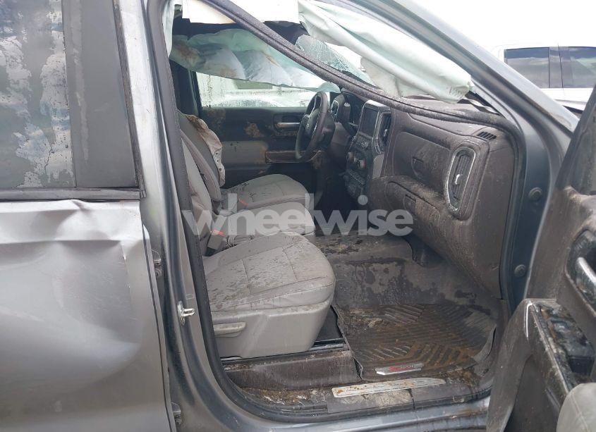 Photo 5 of 2021 Chevrolet Silverado 1500 4WD SHORT BED LT (VIN 1GCUYDED3MZ173770)