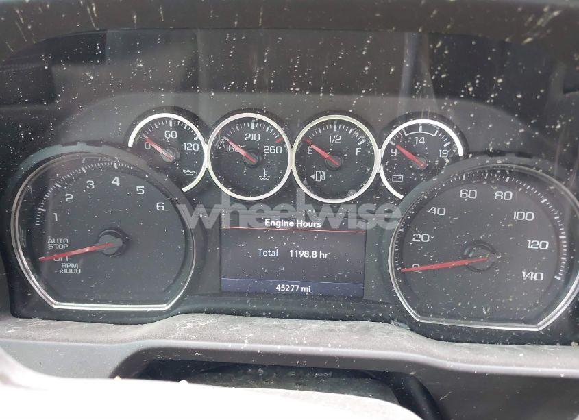 Photo 7 of 2021 Chevrolet Silverado 1500 4WD SHORT BED LT (VIN 1GCUYDED3MZ173770)