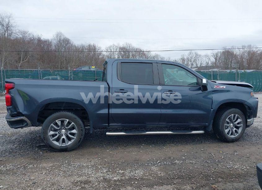 Photo 14 of 2021 Chevrolet Silverado 1500 4WD SHORT BED LT (VIN 1GCUYDED3MZ219534)