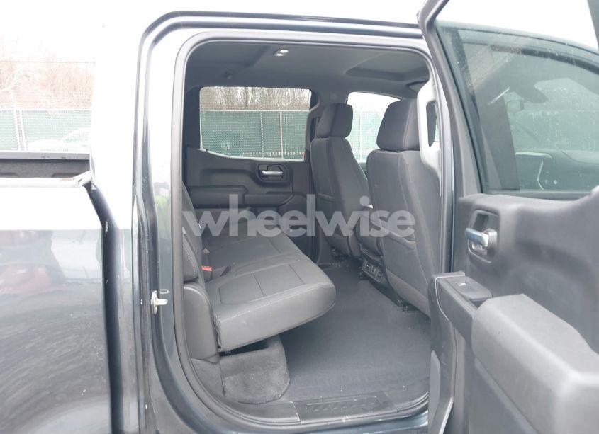 Photo 8 of 2021 Chevrolet Silverado 1500 4WD SHORT BED LT (VIN 1GCUYDED3MZ219534)