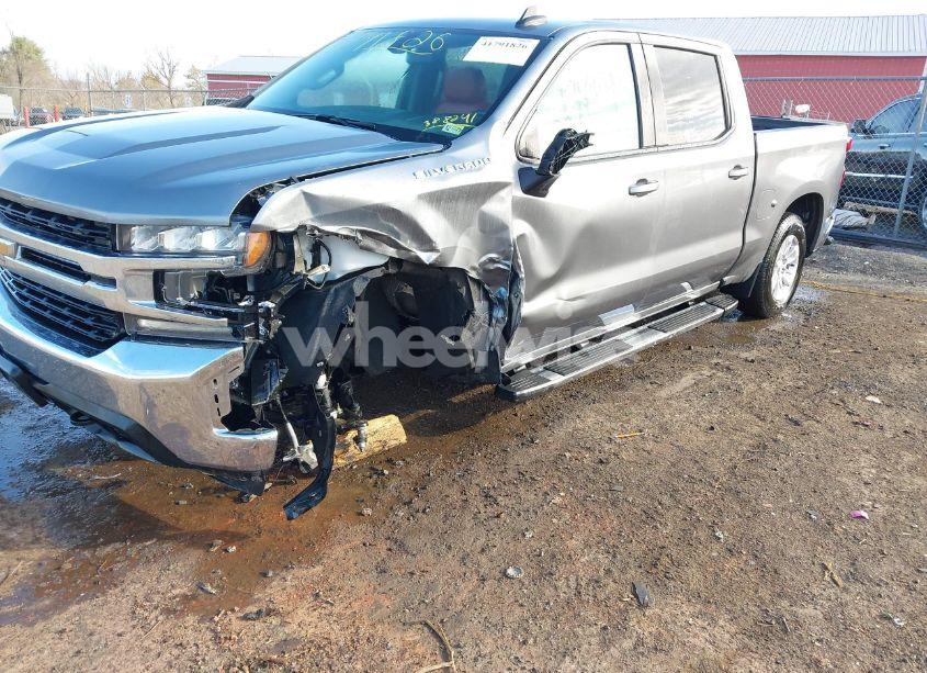 Photo 6 of 2021 Chevrolet Silverado 1500 4WD SHORT BED LT (VIN 1GCUYDED3MZ388291)
