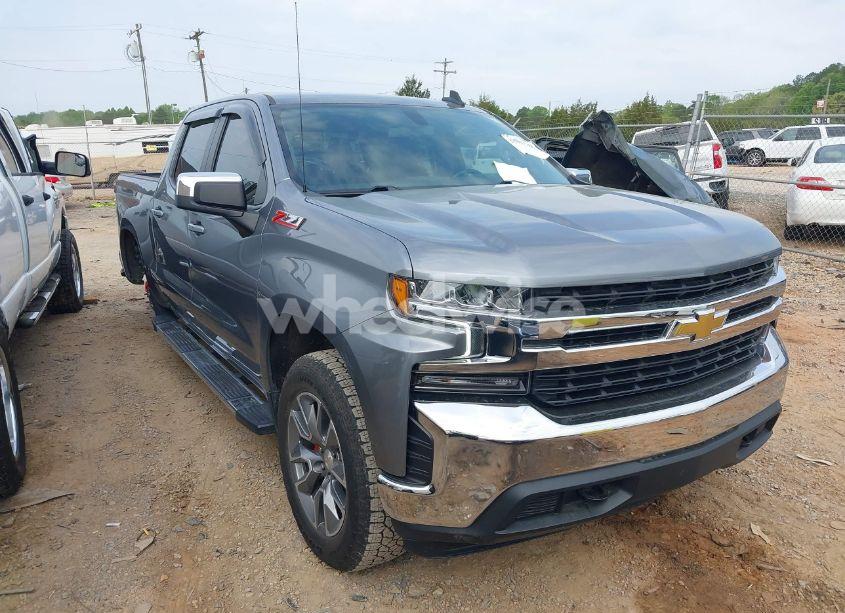 2021 Chevrolet Silverado 1500 4WD SHORT BED LT (VIN 1GCUYDED3MZ411911) main photo