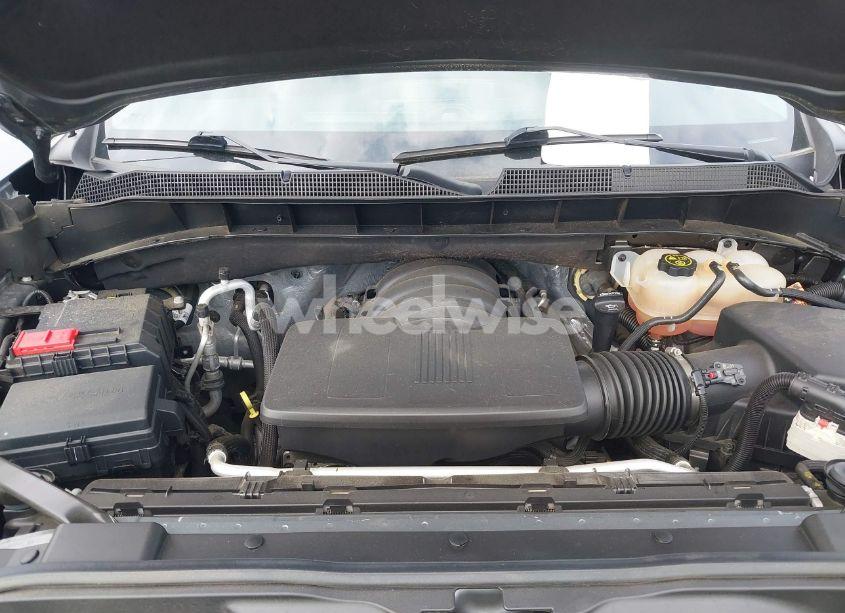 Photo 10 of 2021 Chevrolet Silverado 1500 4WD SHORT BED LT (VIN 1GCUYDED3MZ411911)