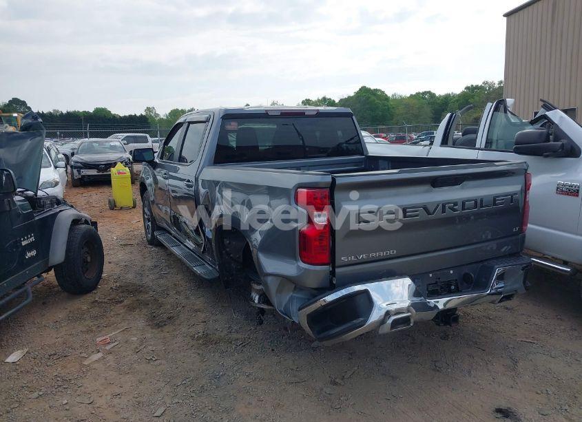 Photo 3 of 2021 Chevrolet Silverado 1500 4WD SHORT BED LT (VIN 1GCUYDED3MZ411911)