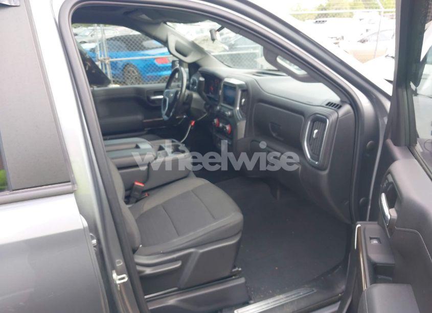 Photo 5 of 2021 Chevrolet Silverado 1500 4WD SHORT BED LT (VIN 1GCUYDED3MZ411911)