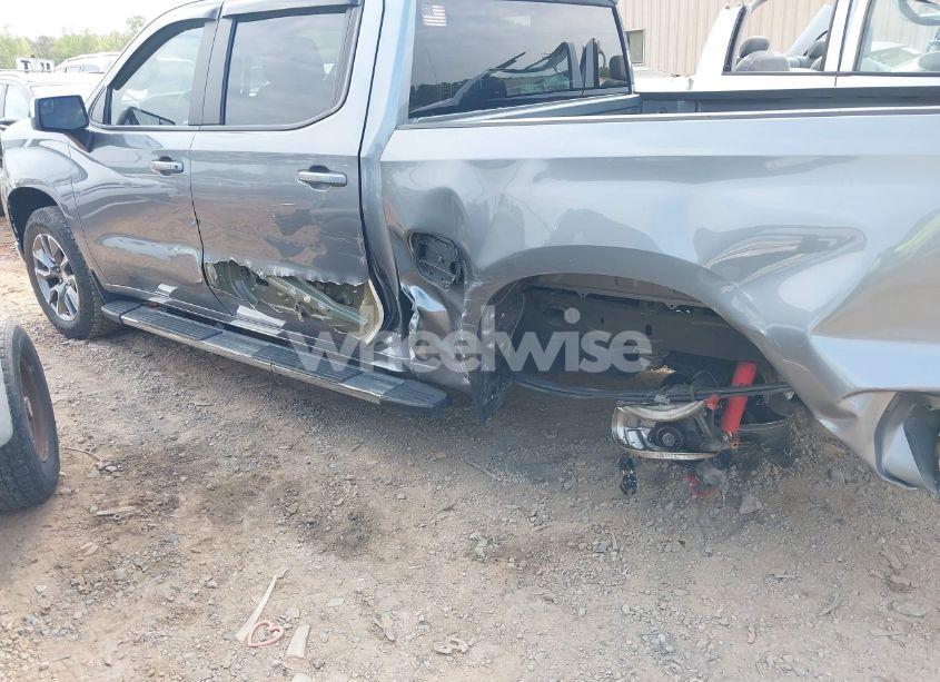 Photo 6 of 2021 Chevrolet Silverado 1500 4WD SHORT BED LT (VIN 1GCUYDED3MZ411911)