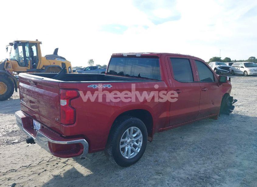 Photo 4 of 2021 Chevrolet Silverado 1500 4WD SHORT BED LT (VIN 1GCUYDED3MZ418602)