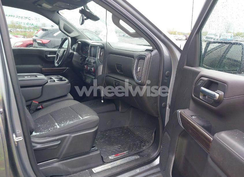 Photo 5 of 2022 Chevrolet Silverado 1500 LTD 4WD SHORT BED LT (VIN 1GCUYDED3NZ208468)