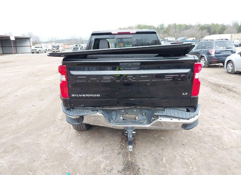 Photo 16 of 2019 Chevrolet Silverado 1500 LT (VIN 1GCUYDED4KZ215621)