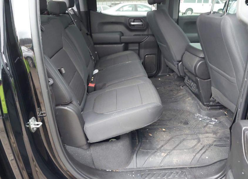 Photo 8 of 2019 Chevrolet Silverado 1500 LT (VIN 1GCUYDED4KZ215621)