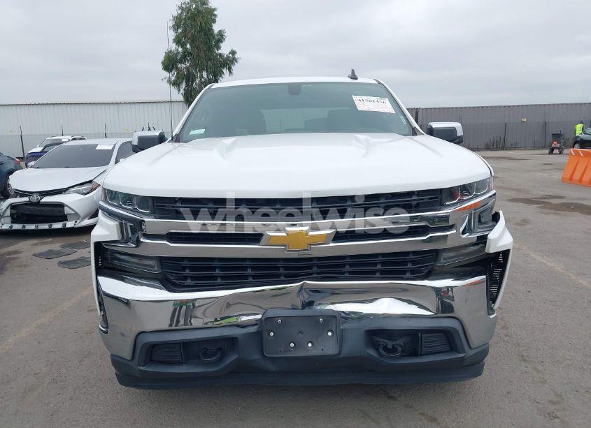 Photo 6 of 2019 Chevrolet Silverado 1500 LT (VIN 1GCUYDED4KZ226778)