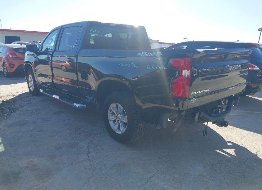 Photo 3 of 2019 Chevrolet Silverado 1500 LT (VIN 1GCUYDED4KZ232418)