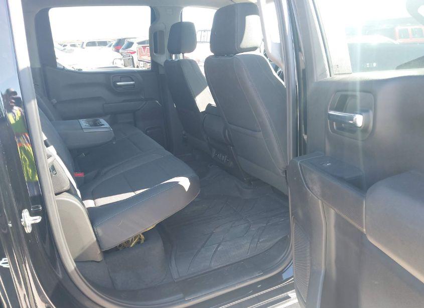 Photo 8 of 2019 Chevrolet Silverado 1500 LT (VIN 1GCUYDED4KZ232418)