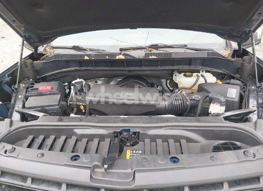 Photo 10 of 2019 Chevrolet Silverado 1500 LT (VIN 1GCUYDED4KZ327271)