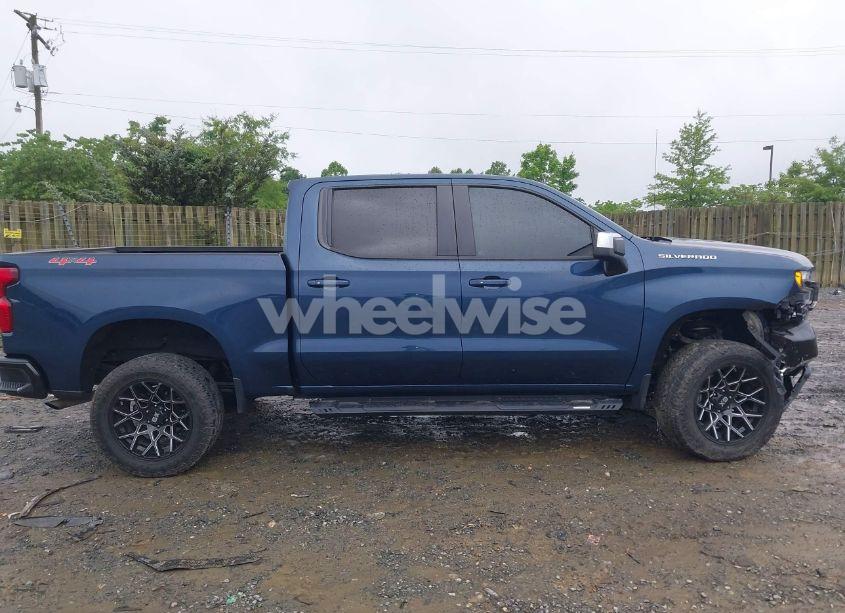 Photo 13 of 2019 Chevrolet Silverado 1500 LT (VIN 1GCUYDED4KZ327271)