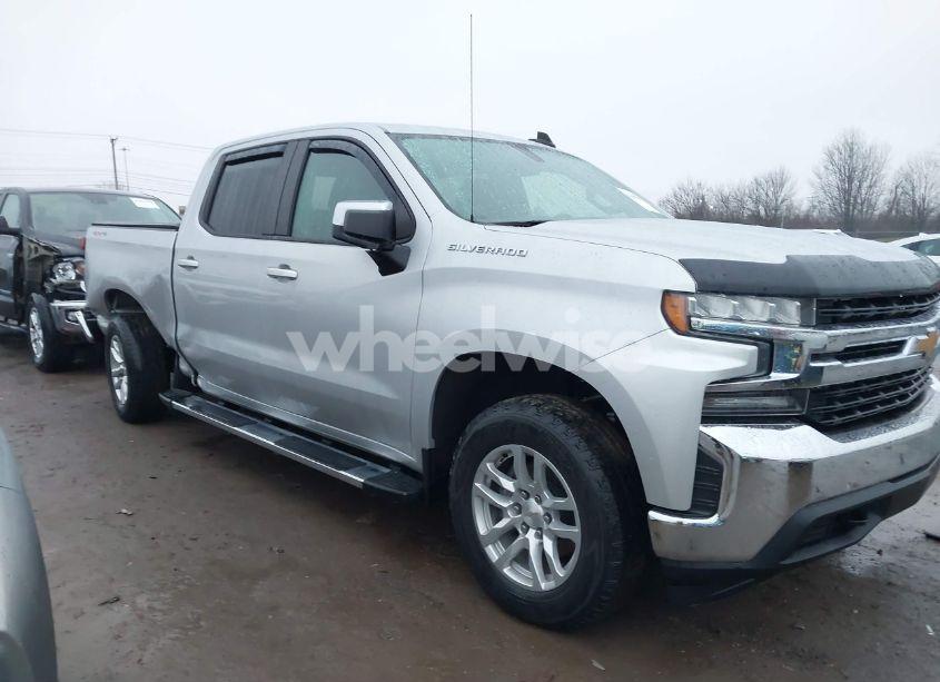 2021 Chevrolet Silverado 1500 4WD SHORT BED LT (VIN 1GCUYDED4MZ133651) main photo