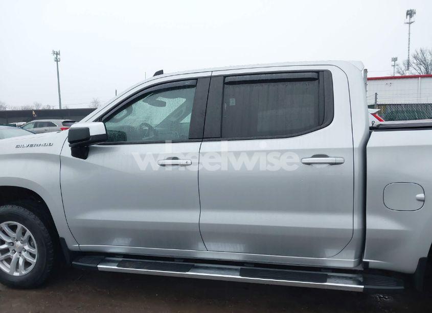 Photo 14 of 2021 Chevrolet Silverado 1500 4WD SHORT BED LT (VIN 1GCUYDED4MZ133651)