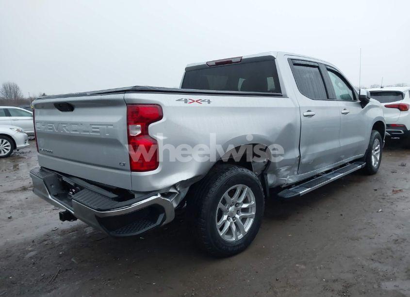 Photo 4 of 2021 Chevrolet Silverado 1500 4WD SHORT BED LT (VIN 1GCUYDED4MZ133651)