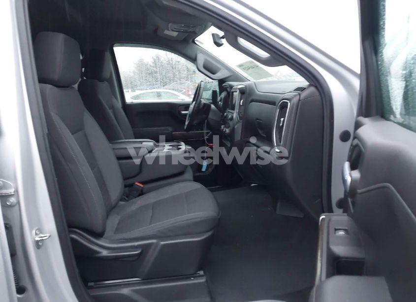 Photo 5 of 2021 Chevrolet Silverado 1500 4WD SHORT BED LT (VIN 1GCUYDED4MZ133651)