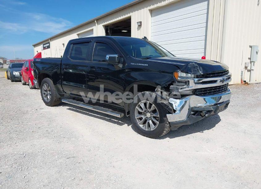 2020 Chevrolet Silverado 1500 4WD SHORT BED LT (VIN 1GCUYDED5LZ110569) main photo