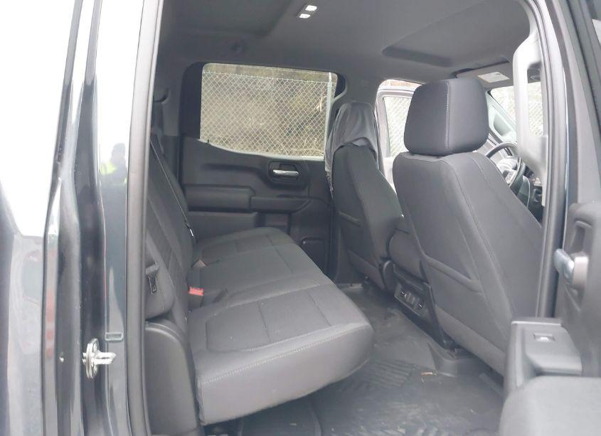 Photo 8 of 2021 Chevrolet Silverado 1500 4WD SHORT BED LT (VIN 1GCUYDED5MZ380452)