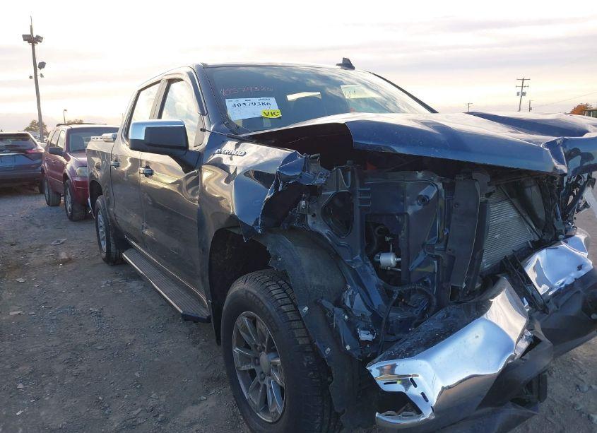 2020 Chevrolet Silverado 1500 4WD SHORT BED LT (VIN 1GCUYDED6LZ298776) main photo