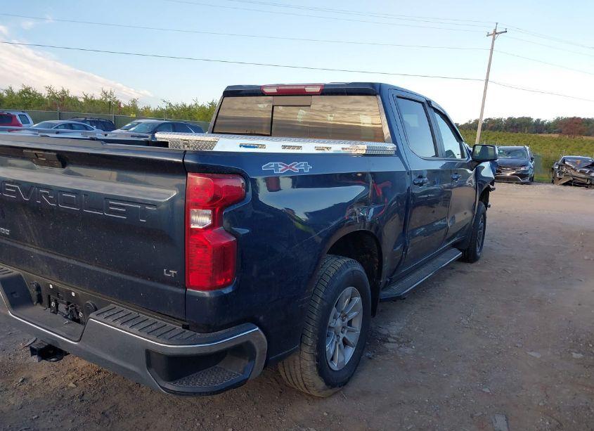 Photo 4 of 2020 Chevrolet Silverado 1500 4WD SHORT BED LT (VIN 1GCUYDED6LZ298776)