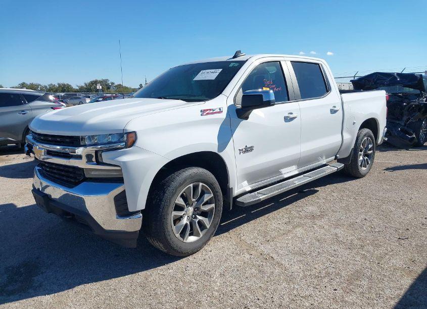 Photo 2 of 2019 Chevrolet Silverado 1500 LT (VIN 1GCUYDED7KZ188351)