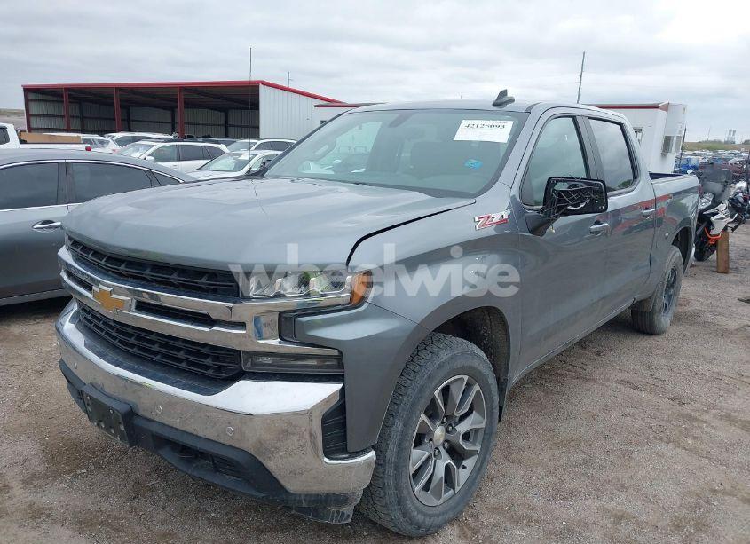 Photo 2 of 2020 Chevrolet Silverado 1500 4WD SHORT BED LT (VIN 1GCUYDED7LZ241938)