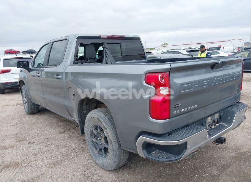 Photo 3 of 2020 Chevrolet Silverado 1500 4WD SHORT BED LT (VIN 1GCUYDED7LZ241938)