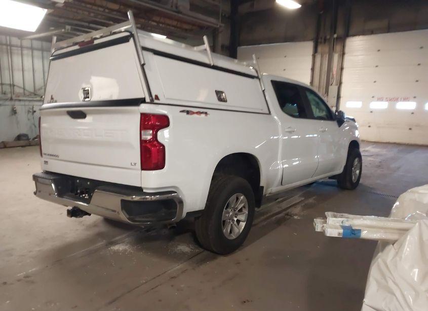 Photo 4 of 2022 Chevrolet Silverado 1500 LTD 4WD SHORT BED LT (VIN 1GCUYDED7NZ116795)