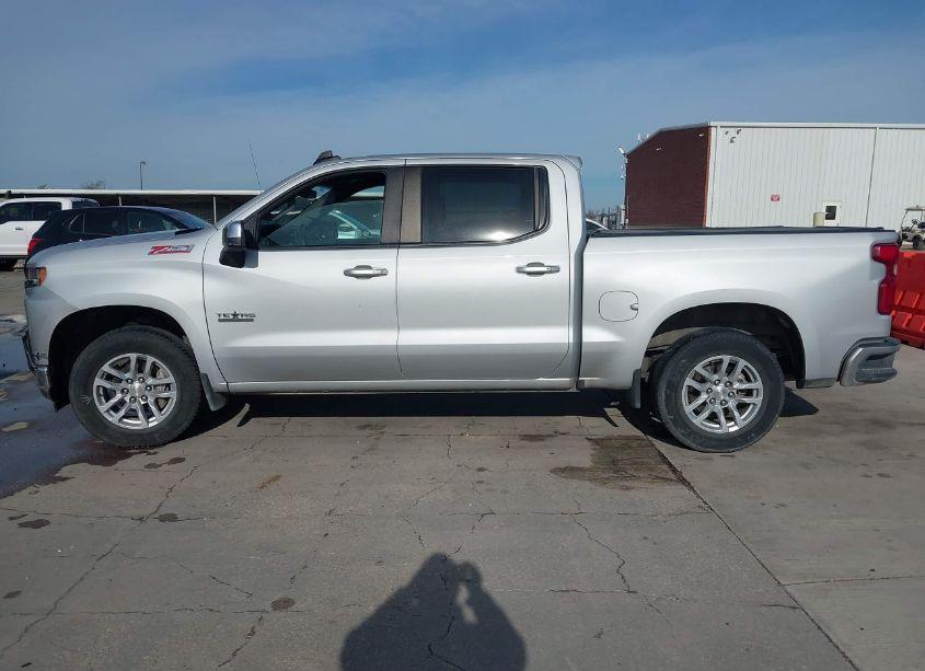 Photo 14 of 2019 Chevrolet Silverado 1500 LT (VIN 1GCUYDED8KZ136064)