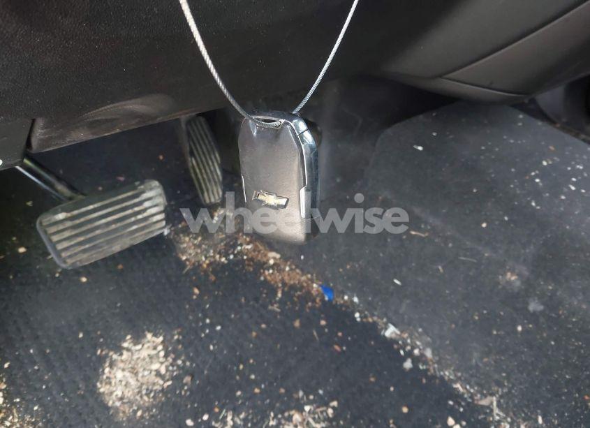 Photo 11 of 2019 Chevrolet Silverado 1500 LT (VIN 1GCUYDED8KZ160204)