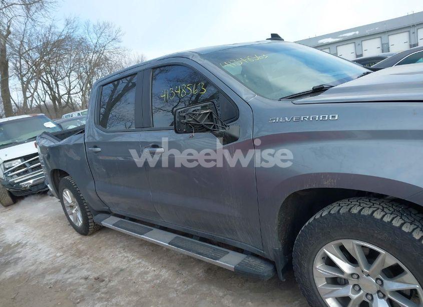 Photo 13 of 2019 Chevrolet Silverado 1500 LT (VIN 1GCUYDED8KZ160204)