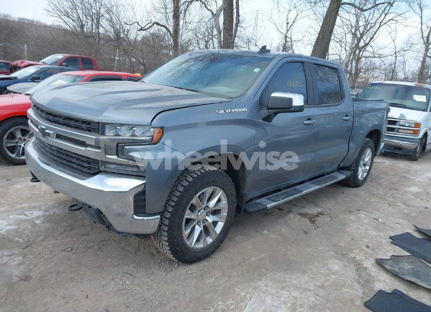 Photo 2 of 2019 Chevrolet Silverado 1500 LT (VIN 1GCUYDED8KZ160204)