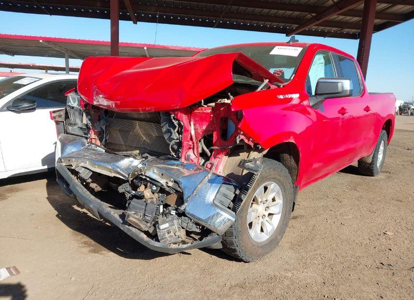 Photo 2 of 2019 Chevrolet Silverado 1500 LT (VIN 1GCUYDED8KZ170019)