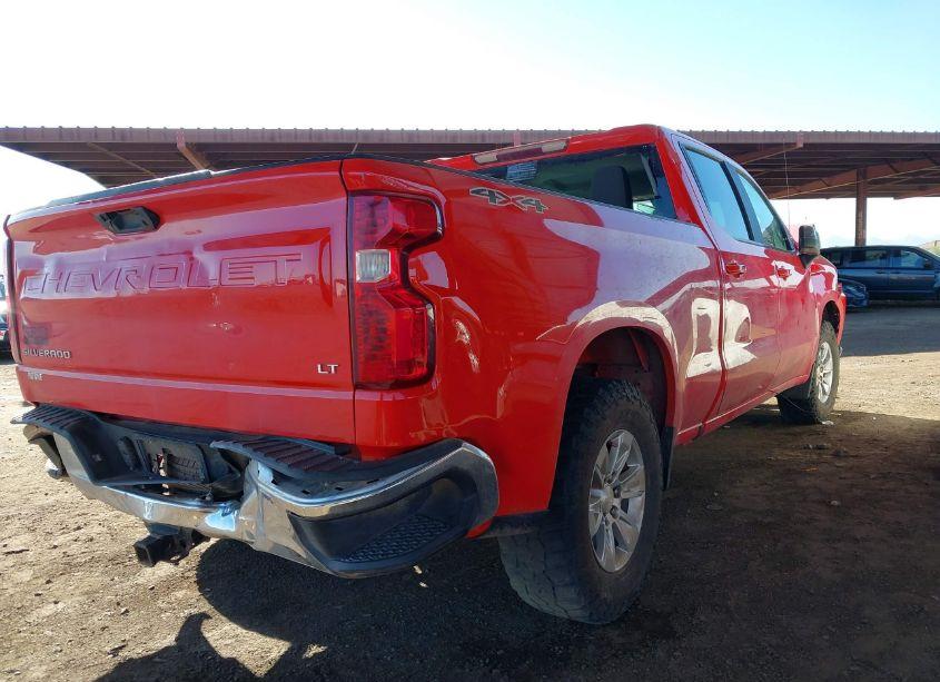 Photo 4 of 2019 Chevrolet Silverado 1500 LT (VIN 1GCUYDED8KZ170019)