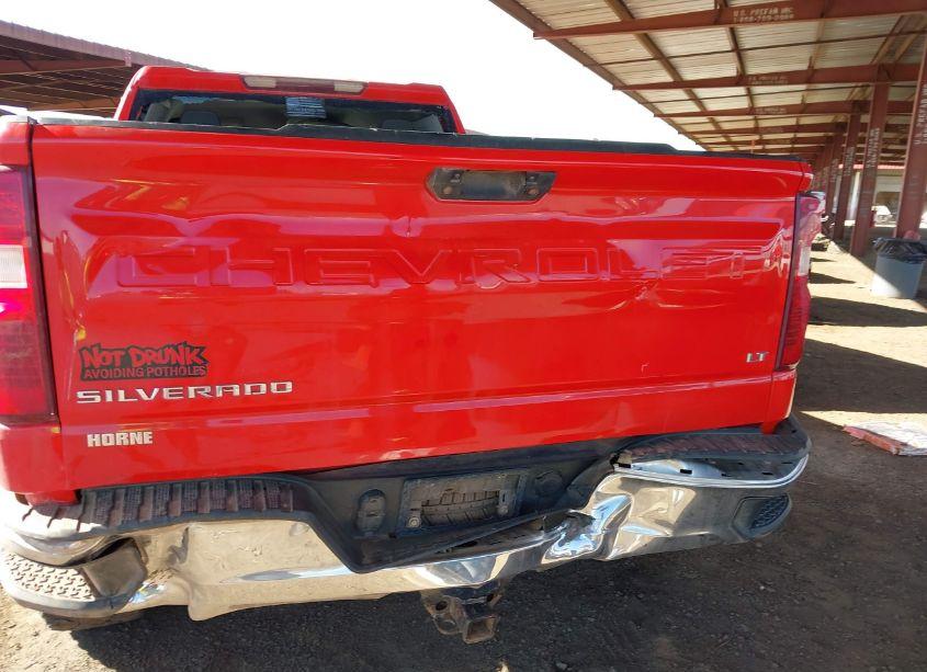 Photo 6 of 2019 Chevrolet Silverado 1500 LT (VIN 1GCUYDED8KZ170019)