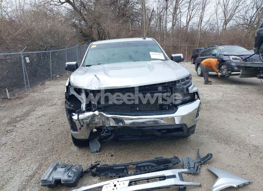 Photo 13 of 2021 Chevrolet Silverado 1500 4WD SHORT BED LT (VIN 1GCUYDED8MZ188894)