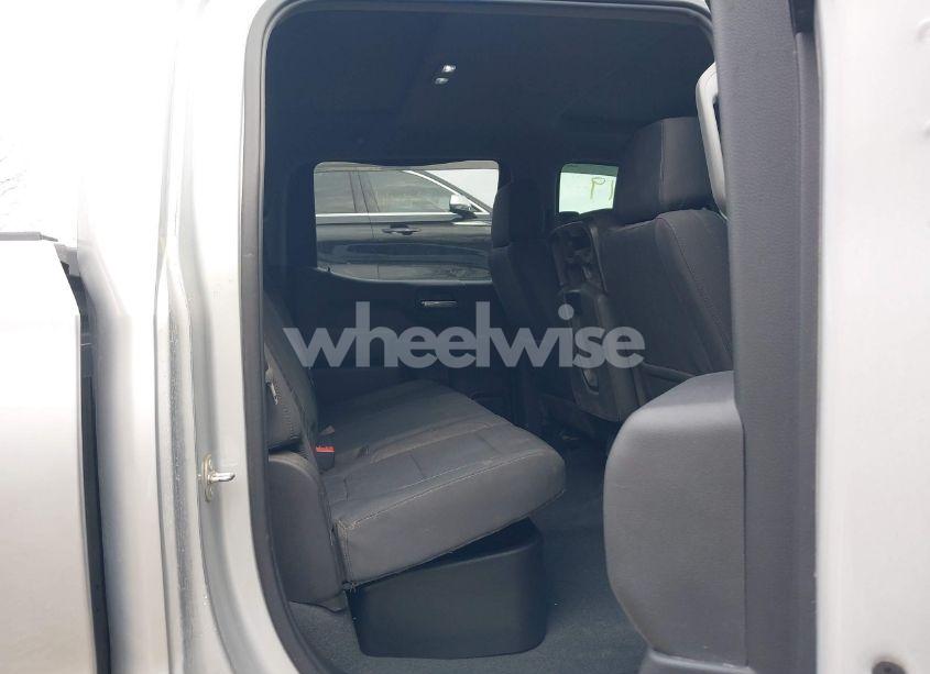 Photo 8 of 2021 Chevrolet Silverado 1500 4WD SHORT BED LT (VIN 1GCUYDED8MZ188894)