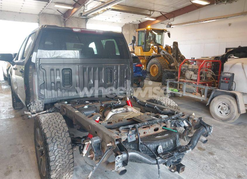 Photo 6 of 2021 Chevrolet Silverado 1500 4WD SHORT BED LT (VIN 1GCUYDED8MZ231212)